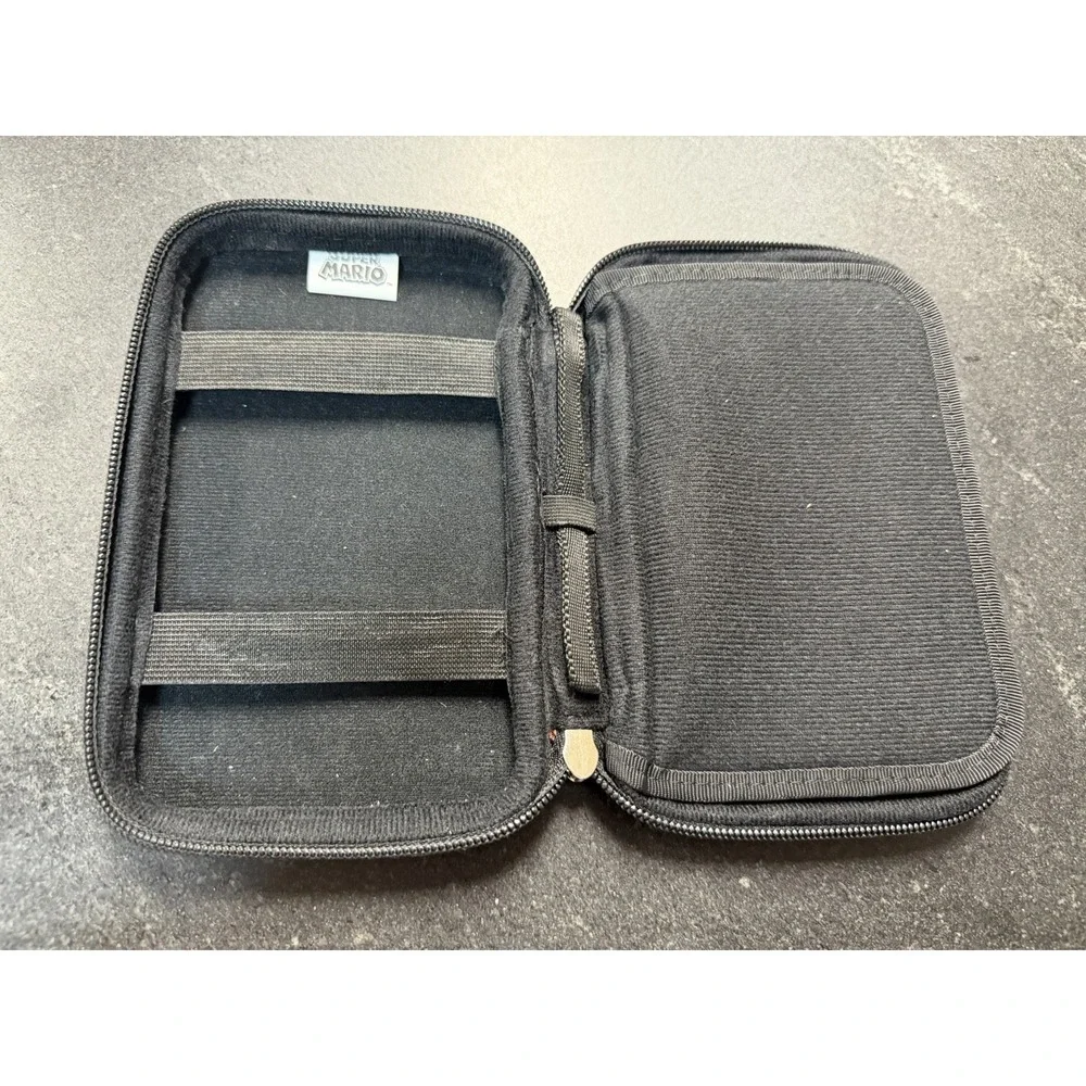 Nintendo 3DS Super Mario Carrying Case Bundle Mario 3D Land Hot Wheels Stylus